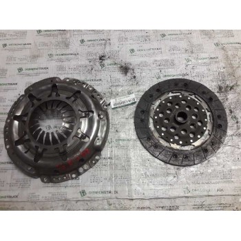 Recambio de kit embrague para nissan primera berlina (p12) acenta referencia OEM IAM 30100AU600  