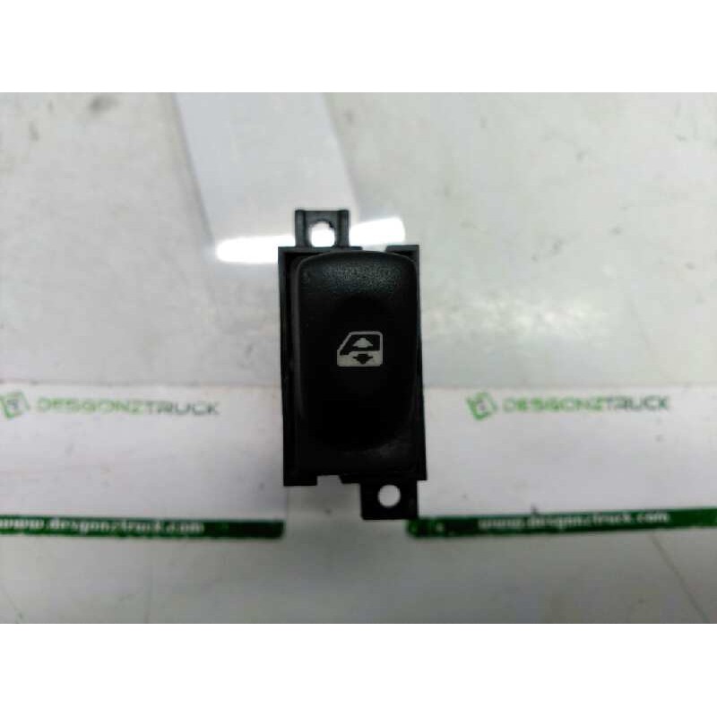 Recambio de mando elevalunas delantero derecho para renault laguna (b56) 1.9 dti referencia OEM IAM 7700417485  