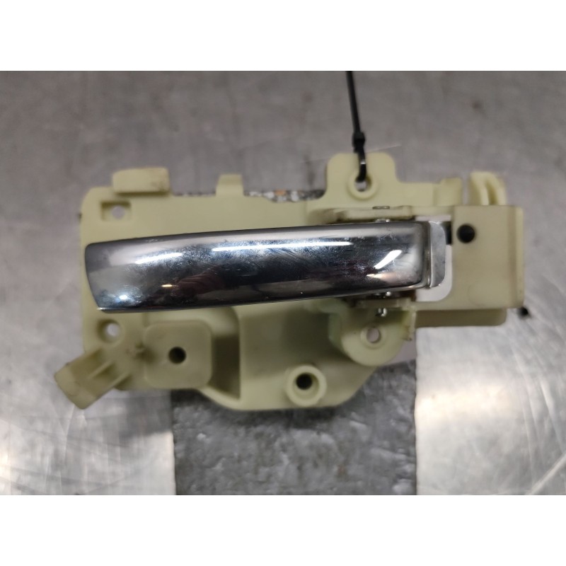 Recambio de maneta interior trasera derecha para jeep compass (mk49) 2.2 crd referencia OEM IAM 18601333  