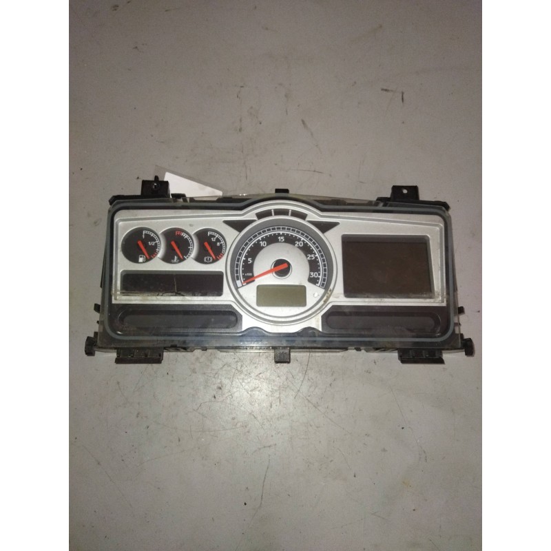 Recambio de cuadro instrumentos para renault magnum ab diesel referencia OEM IAM 7421843952  