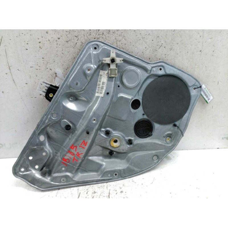 Recambio de elevalunas trasero izquierdo para volkswagen golf iv berlina (1j1) conceptline referencia OEM IAM 1J4839755A  