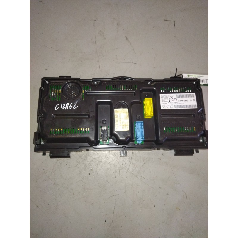 Recambio de cuadro instrumentos para renault magnum ab diesel referencia OEM IAM 7421843952 - Blanco 2