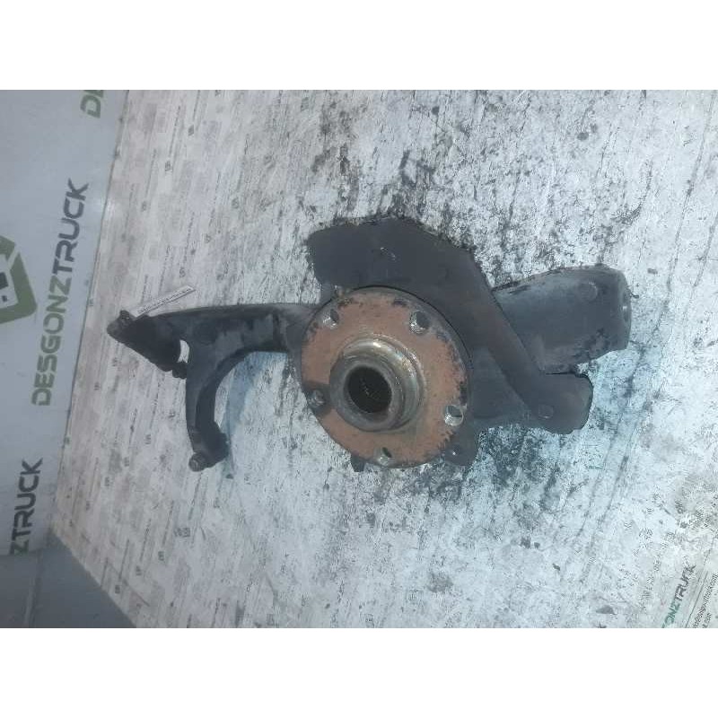 Recambio de mangueta delantera derecha para audi a4 avant (b5) 2.5 tdi referencia OEM IAM 8D0407258AE  