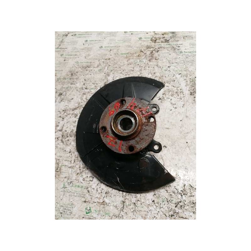 Recambio de mangueta delantera izquierda para audi 80/90 (893) 90 referencia OEM IAM   