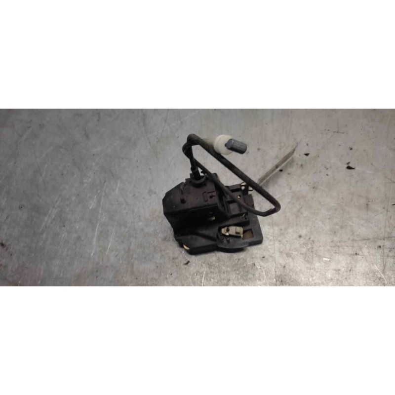 Recambio de cerradura puerta delantera derecha para renault scenic ii confort dynamique referencia OEM IAM  2PINS 2