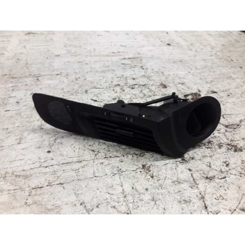 Recambio de guarnecido puerta delantera derecha para bmw serie 5 berlina (e39) 520d referencia OEM IAM 8391174  