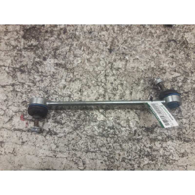 Recambio de bieleta barra estabilizadora delantera para bmw serie 3 berlina (e46) 320d referencia OEM IAM   