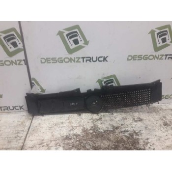 Recambio de rejilla delantera central para fiat panda (169) 1.1 8v referencia OEM IAM   