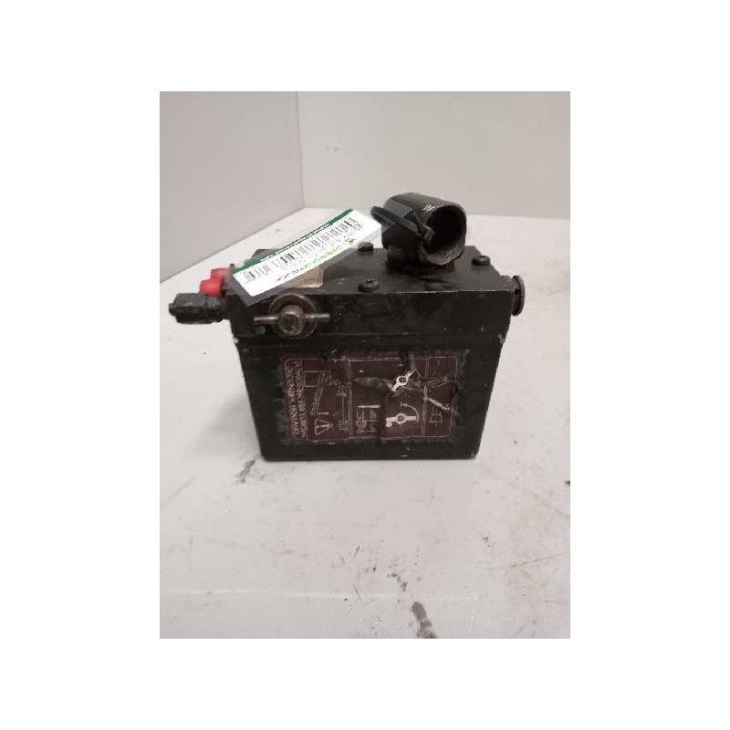 Recambio de bomba elevacion cabina para renault magnum ab 2005 12.8 diesel referencia OEM IAM 5010615920 - Blanco 3