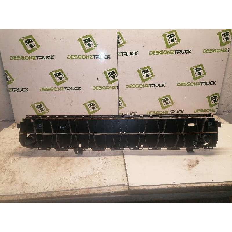 Recambio de refuerzo paragolpes trasero para audi 100 berlina (c4) básico referencia OEM IAM 4A0807385A  