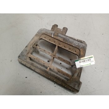 SOPORTE SOPORTE PELDAÑO IZQUIERDO