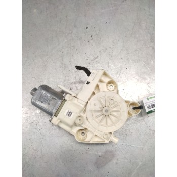 MOTOR ELEVALUNAS DELANTERO DERECHO 4M5T14553 0130822216