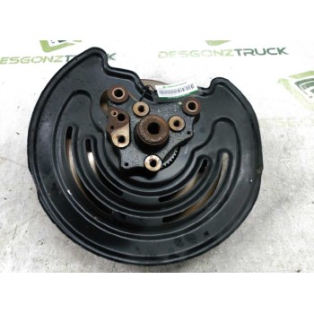 Recambio de buje para nissan primastar autobús (x83) dci 140 referencia OEM IAM  DERECHO 