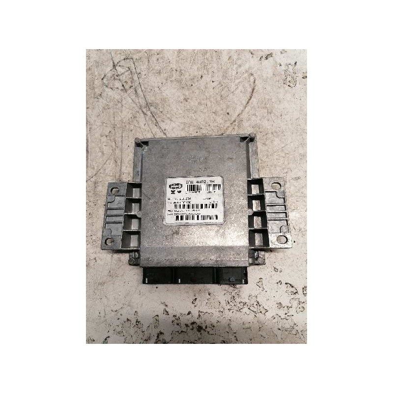 Recambio de centralita motor uce para citroën c2 x referencia OEM IAM 9645989480 9646570280 