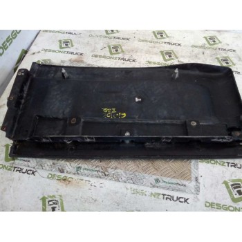Recambio de moldura trasera cabina para iveco stralis (as) fg /fp  4x2 gran espacio referencia OEM IAM 504022499 PARTE IZQUIERDA