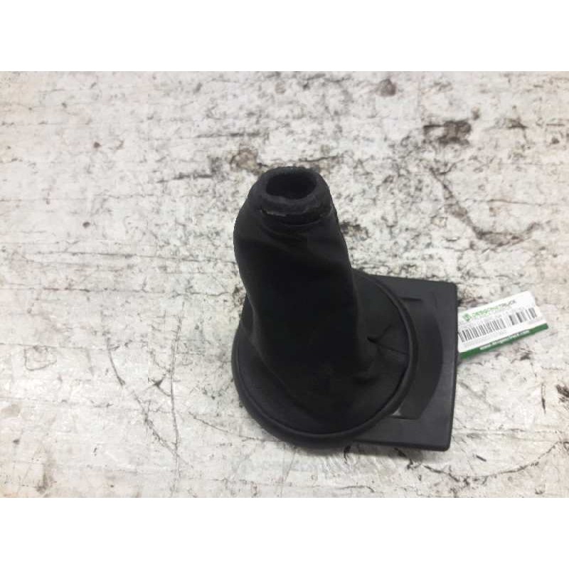 Recambio de fuelle palanca cambios para citroën c4 berlina 1.6 16v hdi referencia OEM IAM 9652806777 CON GUARDAPOLVO 