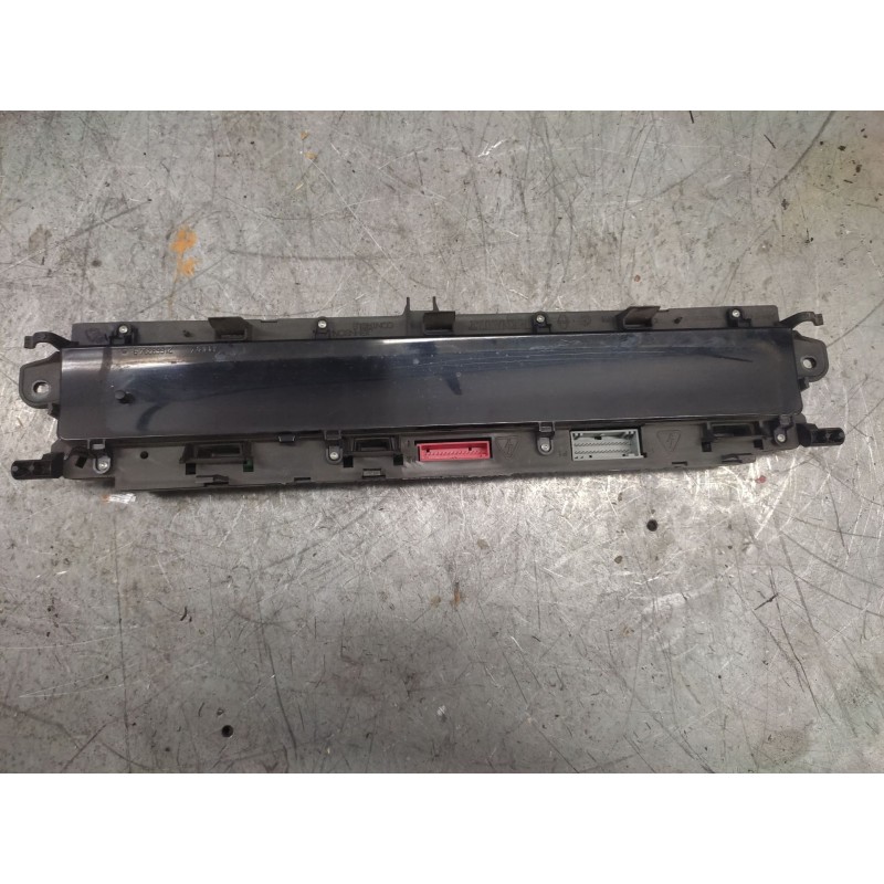 Recambio de cuadro instrumentos para renault scenic ii authentique referencia OEM IAM 8200461294H  NS9730713U