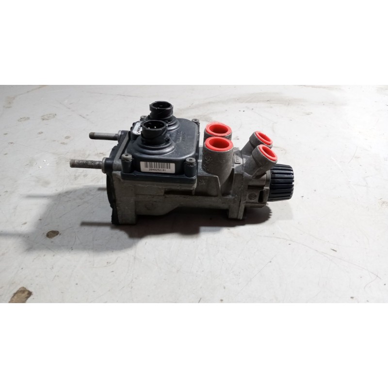 Recambio de valvula aire para daf serie xf105.460 12.9 diesel referencia OEM IAM 1677510  480030040 - Blanco 5
