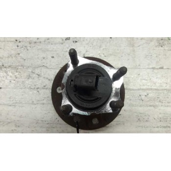 Recambio de buje trasero izquierdo para opel zafira b 1.9 cdti referencia OEM IAM   