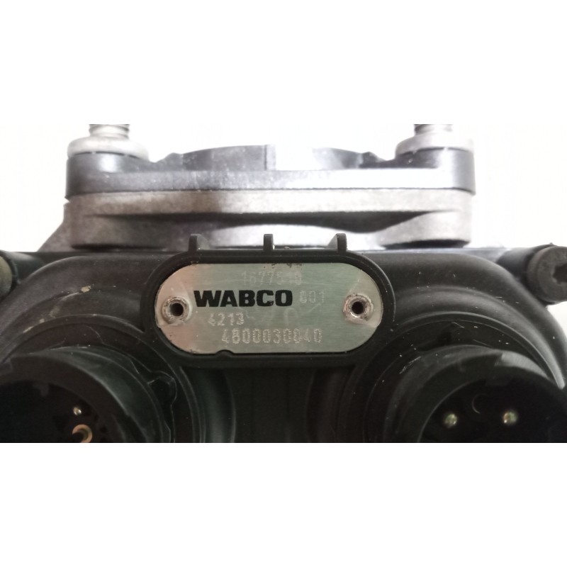 Recambio de valvula aire para daf serie xf105.460 12.9 diesel referencia OEM IAM 1677510  480030040 - Blanco 8