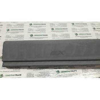 Recambio de molduras traseras para tata safari 1.9 referencia OEM IAM 269981500111 PORTON INFERIOR 