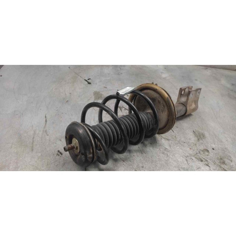 Recambio de amortiguador delantero izquierdo para peugeot 307 berlina (s2) x-line referencia OEM IAM 2