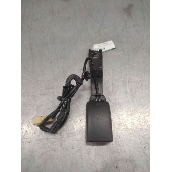 Recambio de enganche de cinturon delantero derecho para toyota rav 4 (a3) luna referencia OEM IAM  2 PINS 