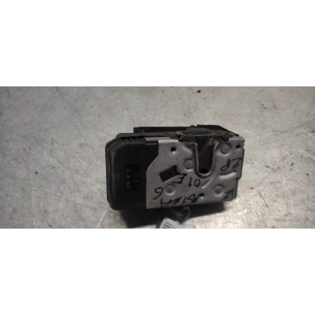 Recambio de cerradura puerta delantera izquierda para opel astra g berlina 2.0 dti referencia OEM IAM 24414116 8 PINS 