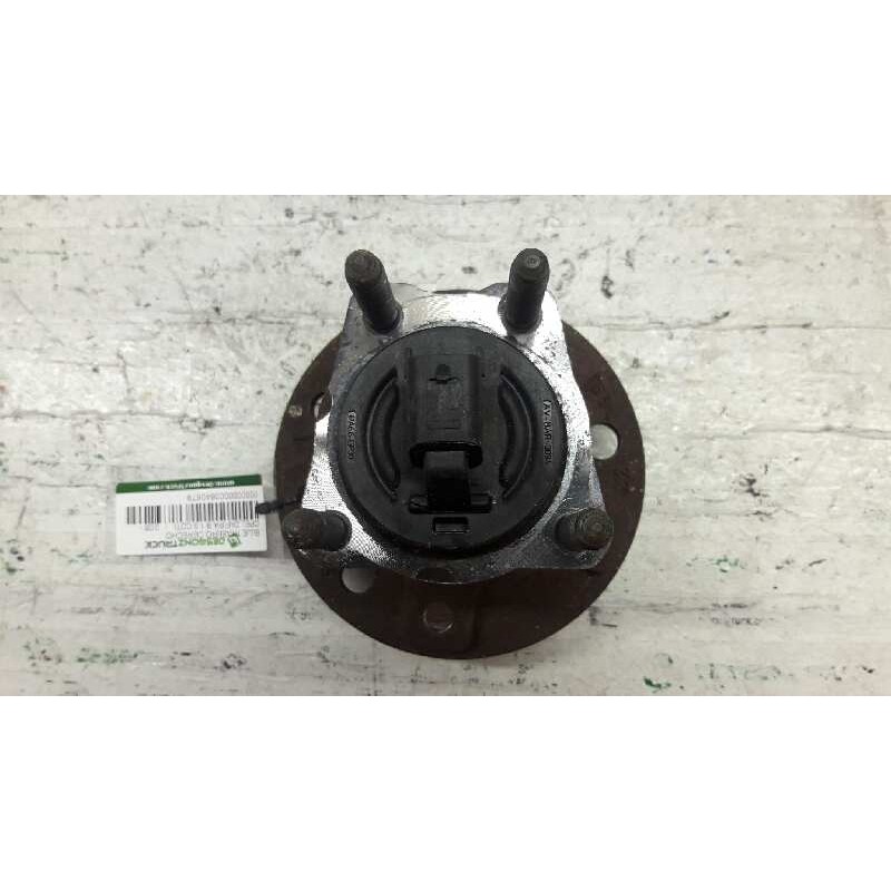 Recambio de buje trasero derecho para opel zafira b 1.9 cdti referencia OEM IAM - Gris 3