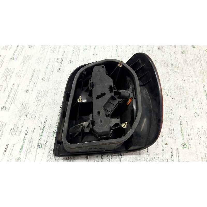 Recambio de piloto trasero izquierdo para volkswagen polo berlina (6n1) básico referencia OEM IAM 2