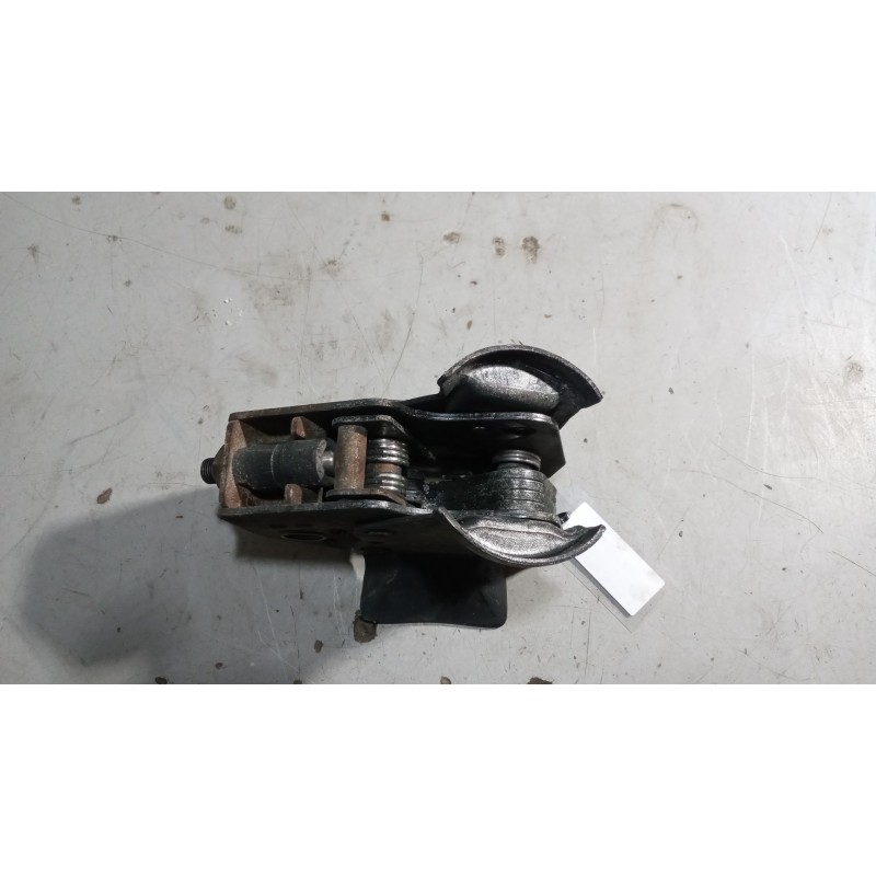 Recambio de cierre cabina izquierdo para volvo fh 12 2002  12.1 diesel (d12d460) referencia OEM IAM 20443002 - Blanco 5