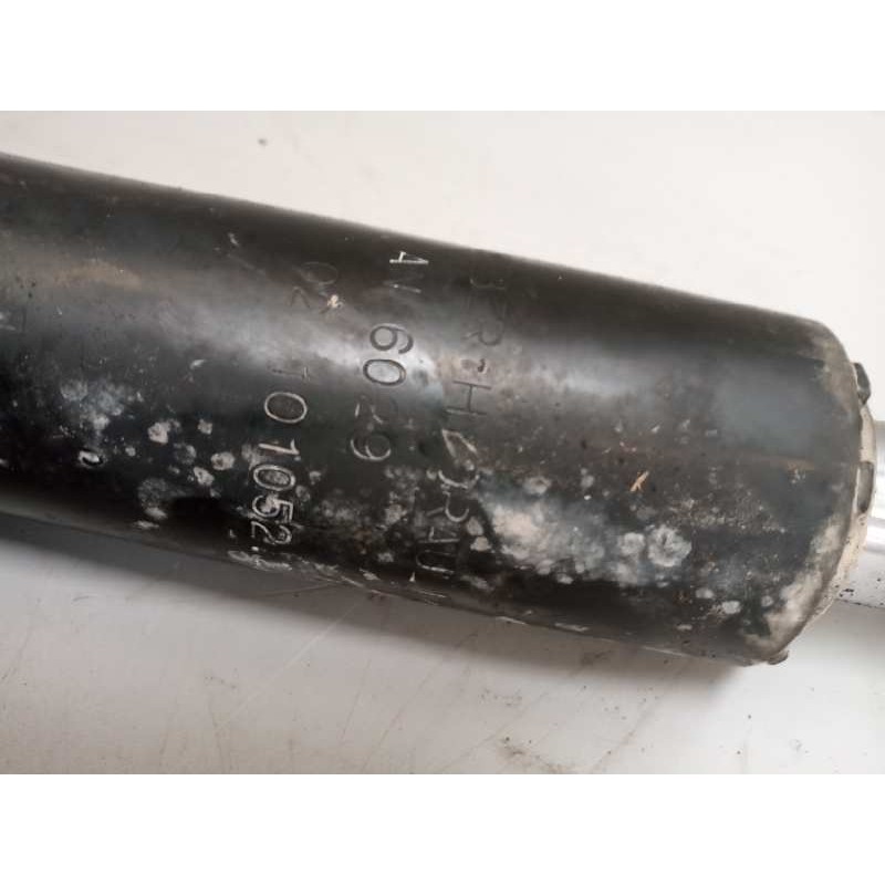 Recambio de brazo elevacion cabina para man tg - a 18.410 12.0 diesel referencia OEM IAM 85417236029 81417236123 81417236137 - Blanco 2