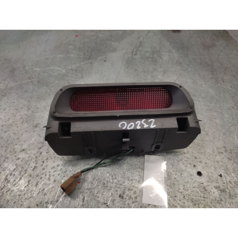 Recambio de luz central de freno para nissan almera (n15) gx referencia OEM IAM   