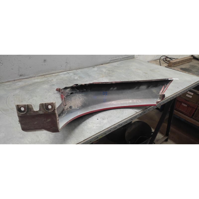 Recambio de aleta delantera izquierda para renault megane ii berlina 5p confort authentique referencia OEM IAM 10