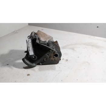 Recambio de cierre cabina izquierdo para volvo fh 12 2002  12.1 diesel (d12d460) referencia OEM IAM 20443002  