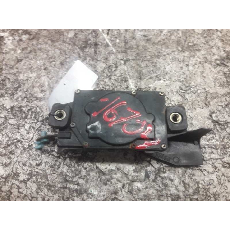 Recambio de motor cierre centralizado delantero derecho para hyundai coupe (rd) 1.6 16v cat referencia OEM IAM 9575027000 4 PINS - Rojo 3