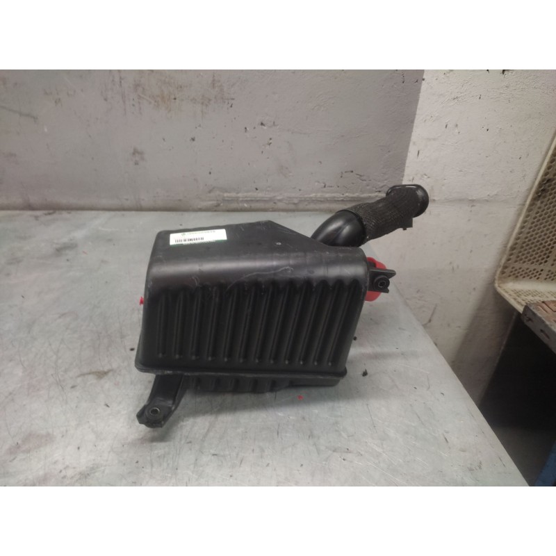 Recambio de filtro aire para daewoo kalos 1.4 se referencia OEM IAM 96536720  