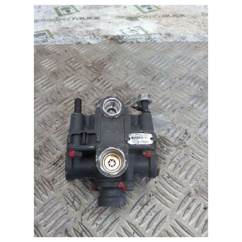 Recambio de valvula aire para mercedes-benz actros 2/3 2 - ejes / 6 cil. 1848(4x2) om 501 la megaspace referencia OEM IAM 004429 - Blanco 2