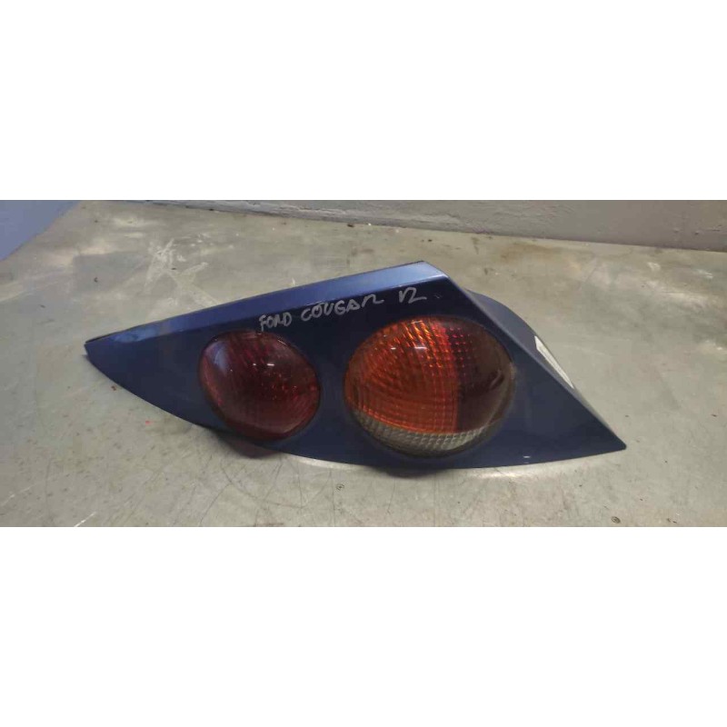 Recambio de piloto trasero izquierdo para ford cougar (mc) 2.0 16v cat referencia OEM IAM  UN POCO DAÑADO VER FOTOS - Azul