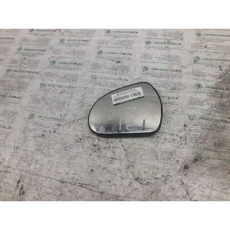 Recambio de cristal retrovisor izquierdo para peugeot 207 urban referencia OEM IAM 232634033  