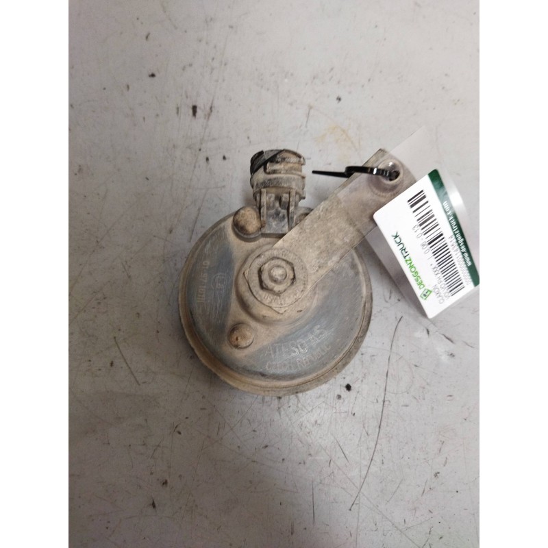 Recambio de claxon para volvo fh referencia OEM IAM - Blanco 3