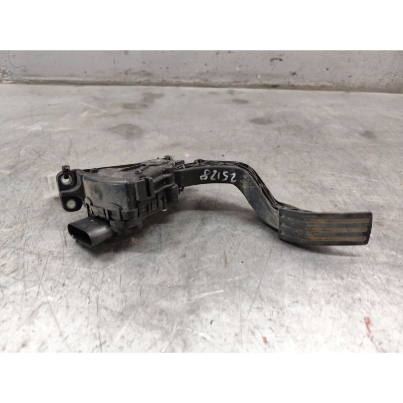 Recambio de pedal acelerador para ford fiesta (cbk) ambiente referencia OEM IAM 2S619F836AA  