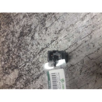 Recambio de boton antiniebla para hyundai coupe (j2) 2.0 fx coupe referencia OEM IAM 9374027100 6 PINS 