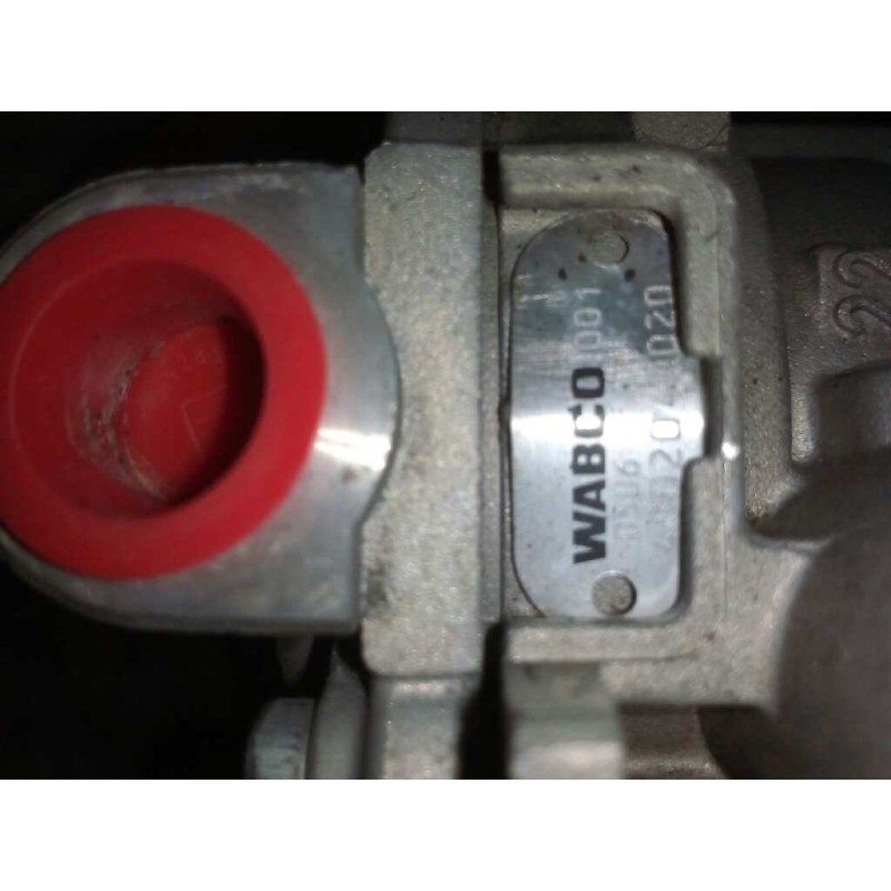 Recambio de valvula aire para mercedes-benz axor 2 - ejes serie / bm 944 1843 4x2 om 457 la l (largo) referencia OEM IAM 4802040 2
