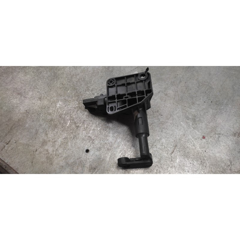 Recambio de modulo electronico para chrysler voyager (rg) 2.5 crd executive referencia OEM IAM 04717607 MOTOR APERTURA VENTANA T 2