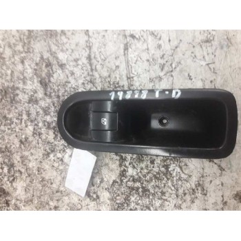 Recambio de mando elevalunas trasero derecho para renault megane ii berlina 5p authentique referencia OEM IAM 156015540 6 PINS 