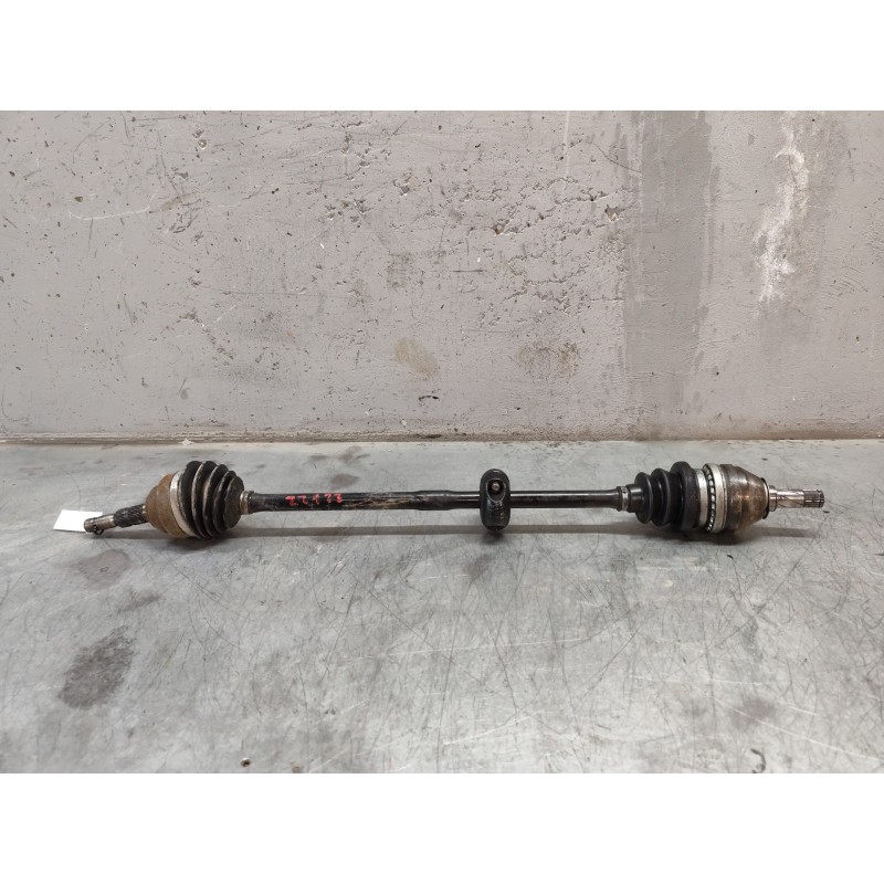 Recambio de transmision delantera derecha para opel astra g berlina club referencia OEM IAM - Blanco 3