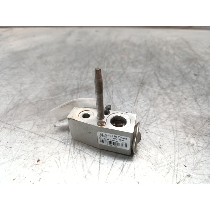 Recambio de valvula expansion para opel insignia berlina expression referencia OEM IAM 52427385  