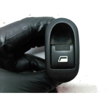 Recambio de mando elevalunas delantero derecho para citroën c2 furio referencia OEM IAM 96605364XT  