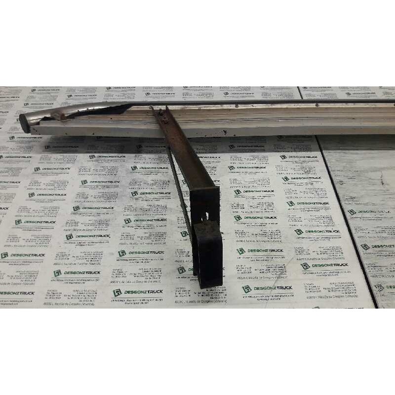 Recambio de peldaño izquierdo para tata safari 1.9 referencia OEM IAM 7